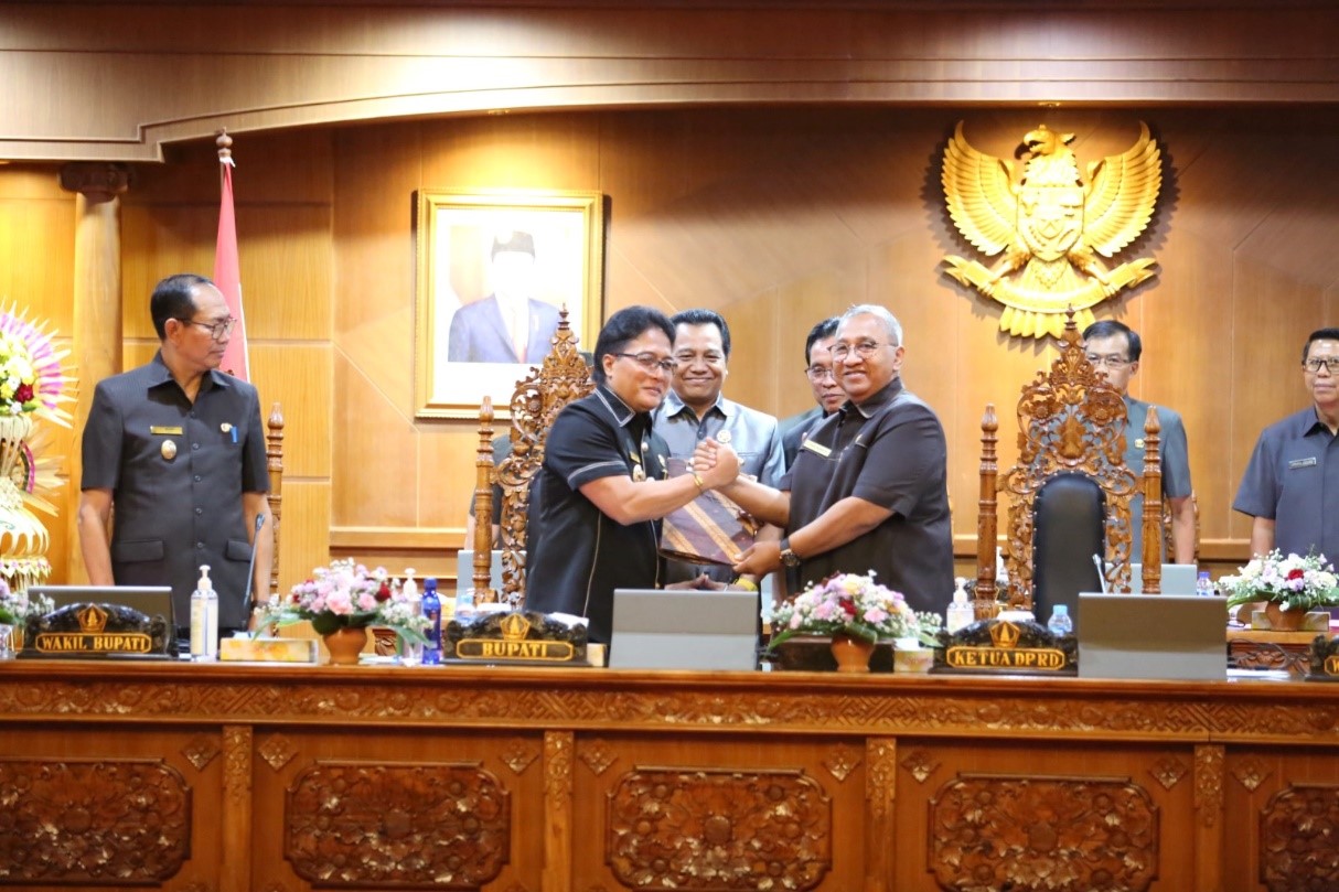 rpaat paripurna dprd badung