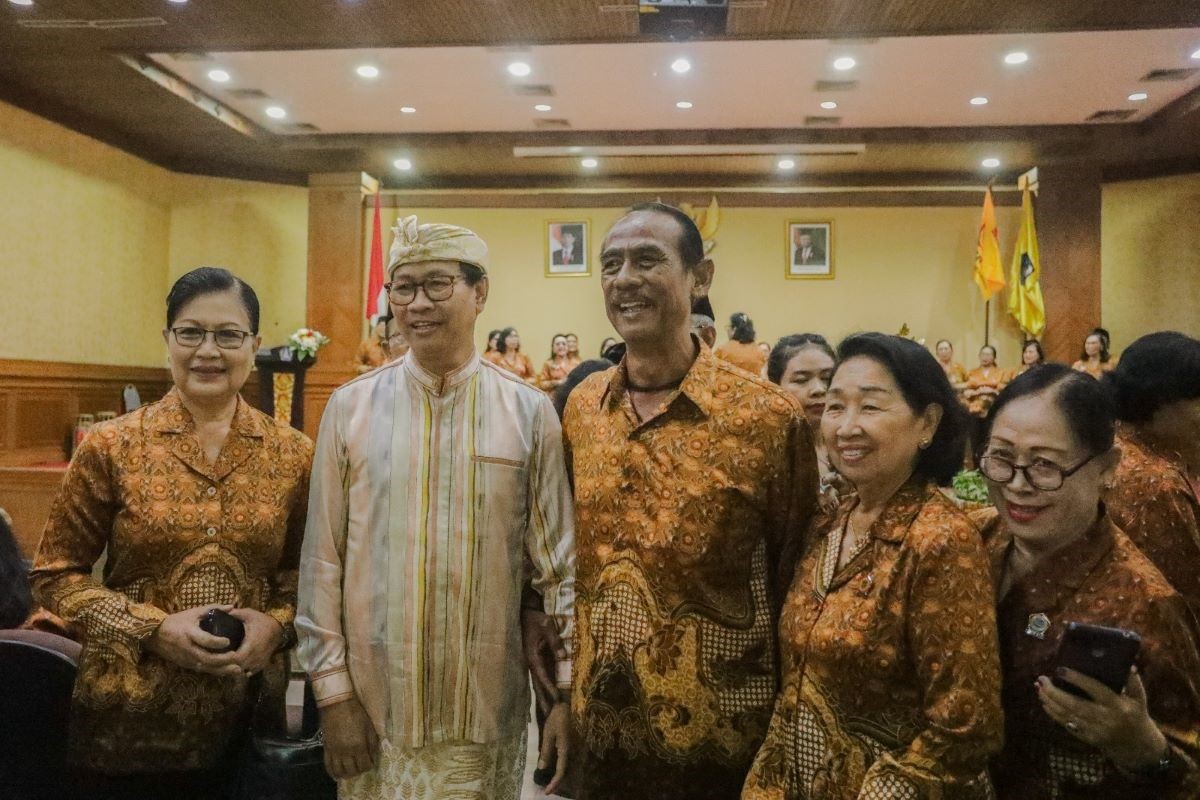 hut pwri bali