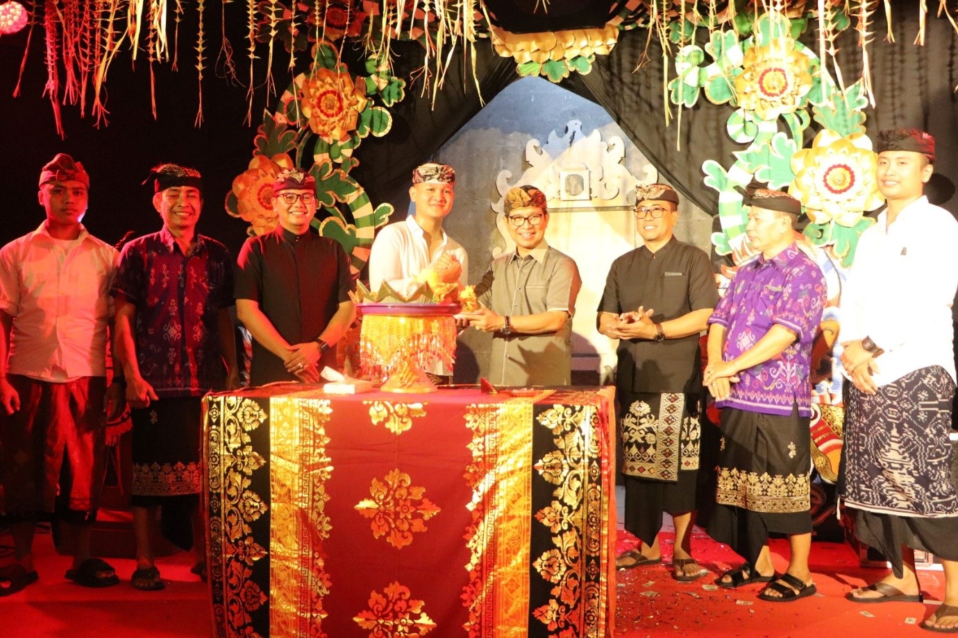 Sekda Adi Arnawa