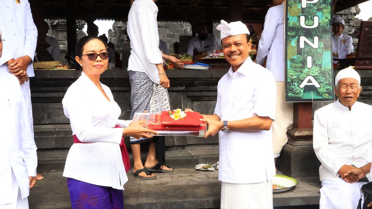 sekda dewa indra