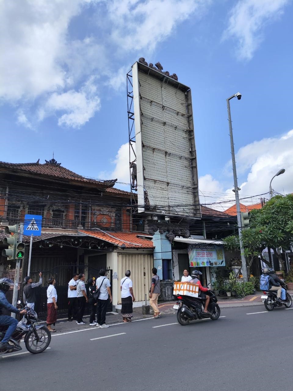 penertiban reklame denpasar