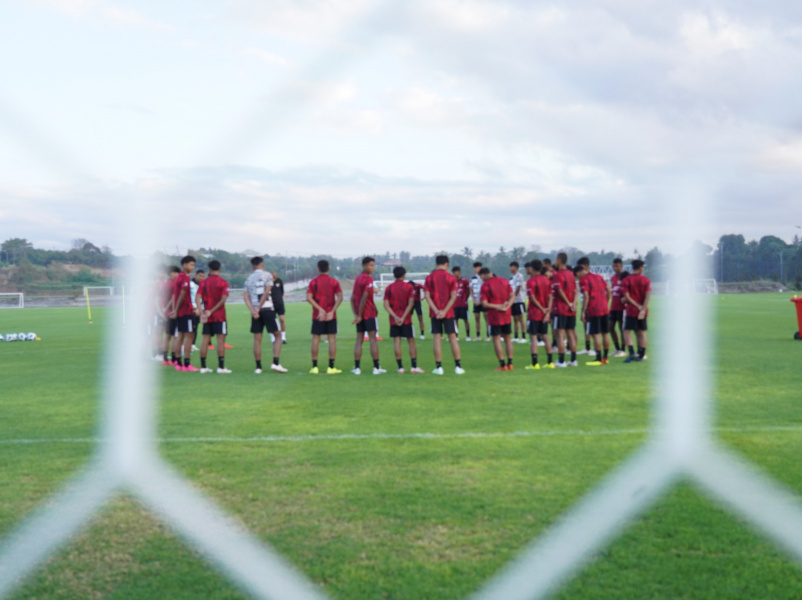 u-17