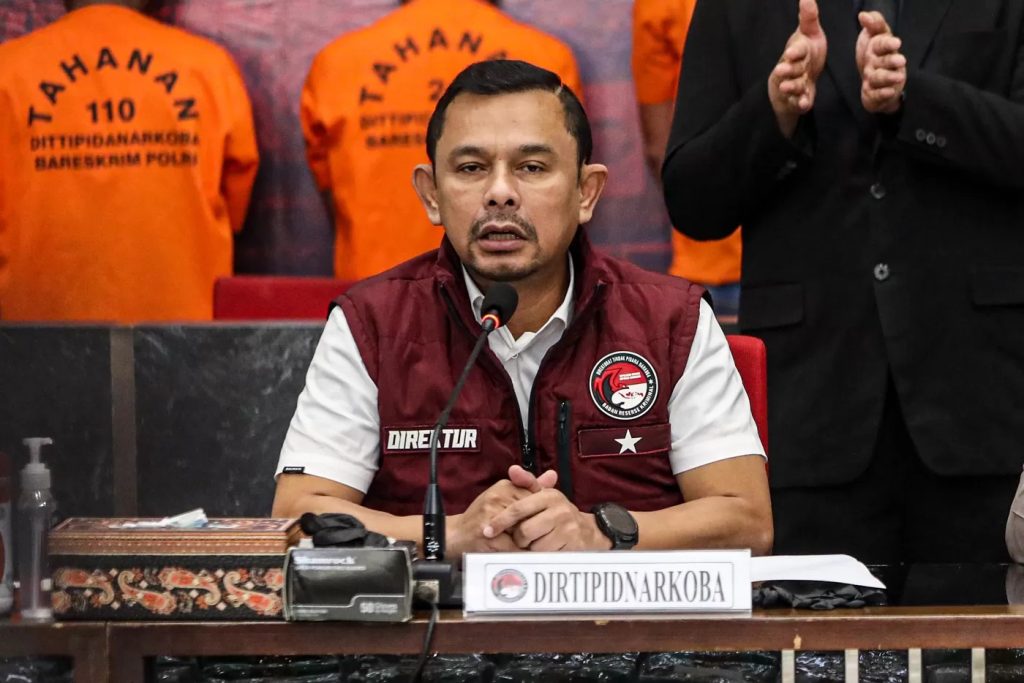 kaki tangan fredy pratama
