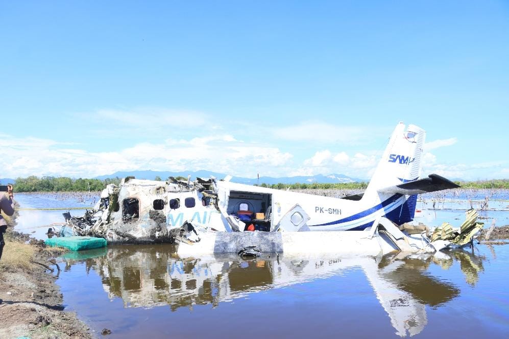 pesawat jatuh di pohuwato