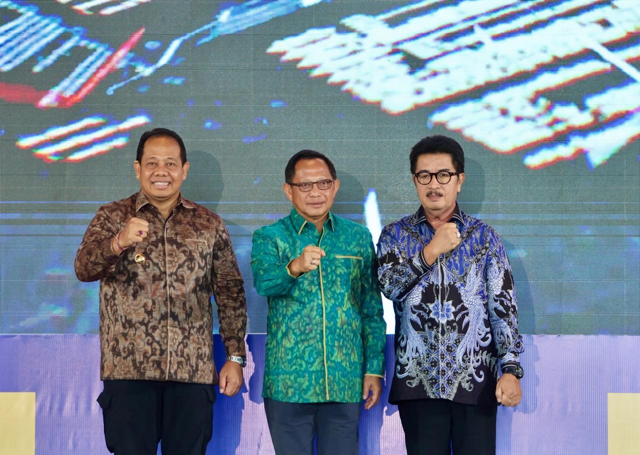 rakornas hukum di bali