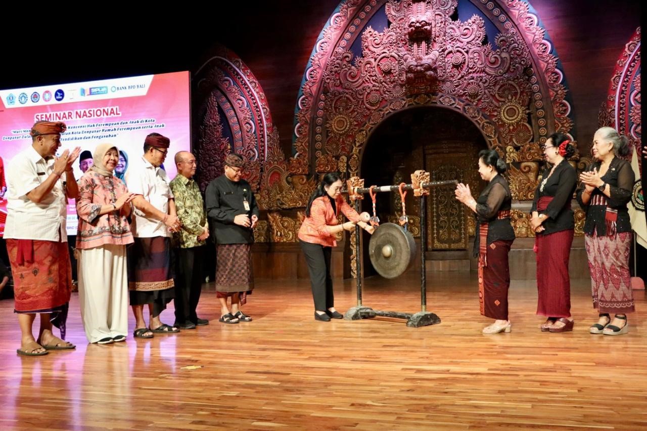 Konvensi Hak Perempuan dan Anak