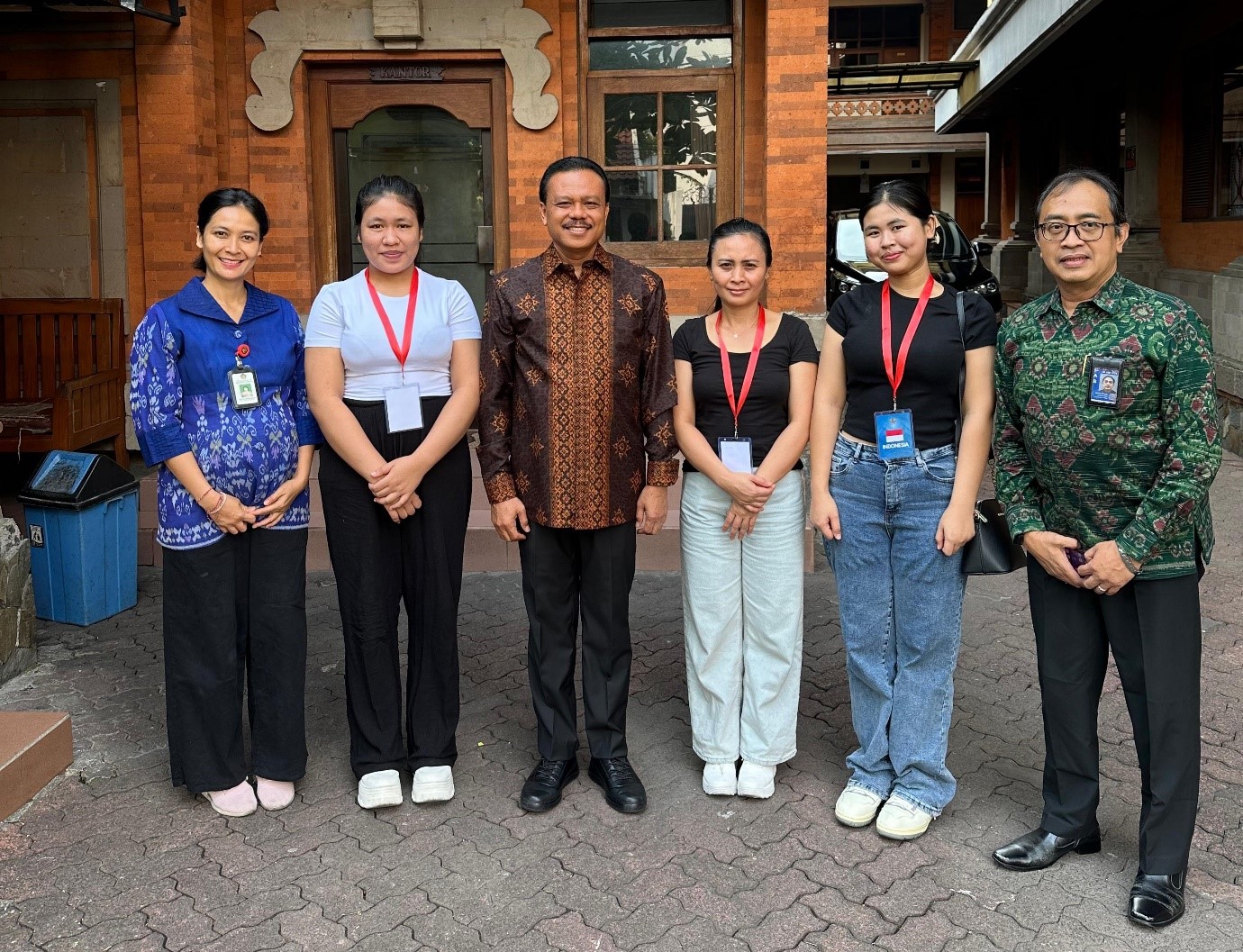 warga Bali di timur tengah