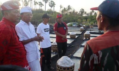 Wayan Koster