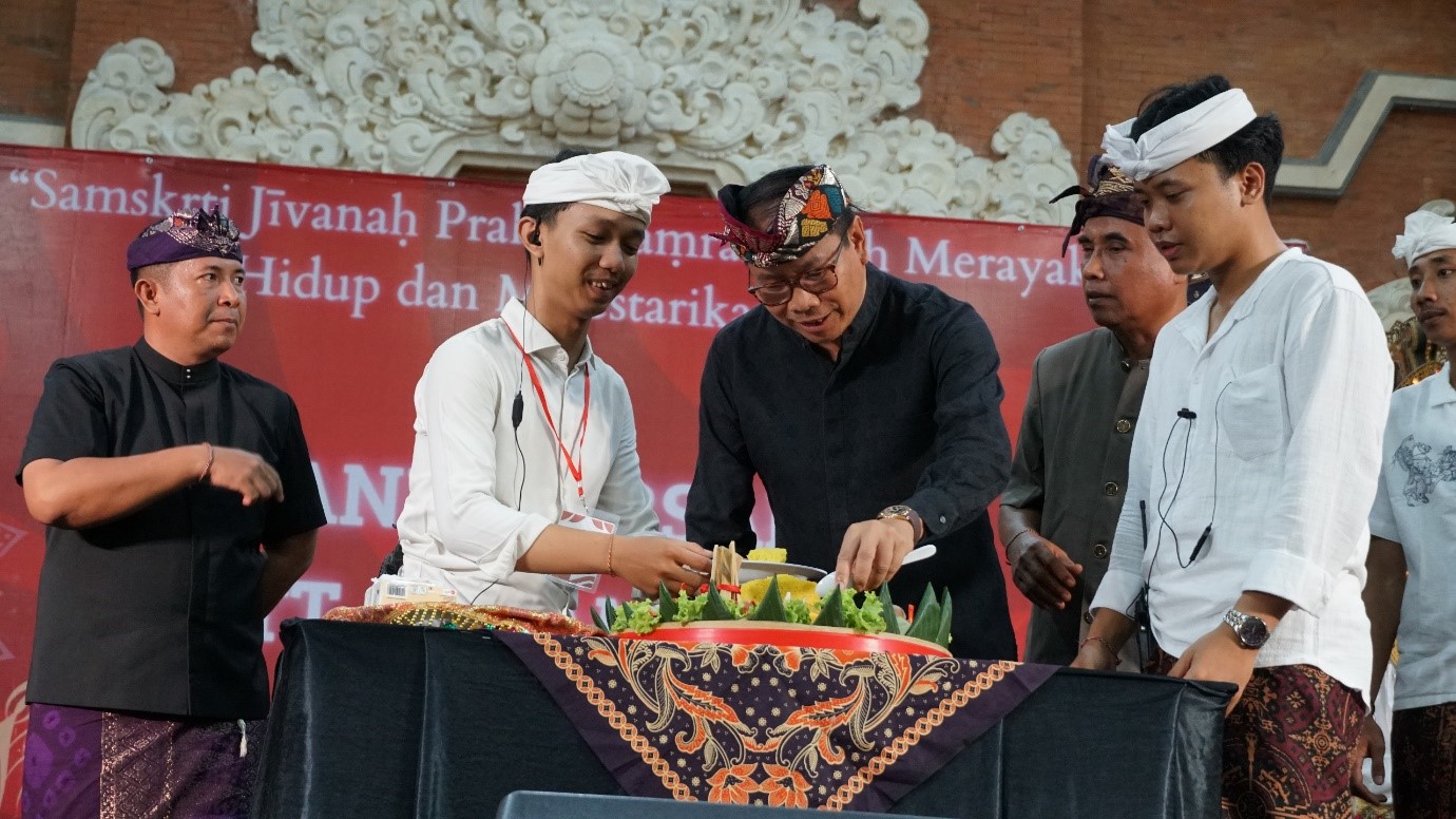 Bupati suiasa