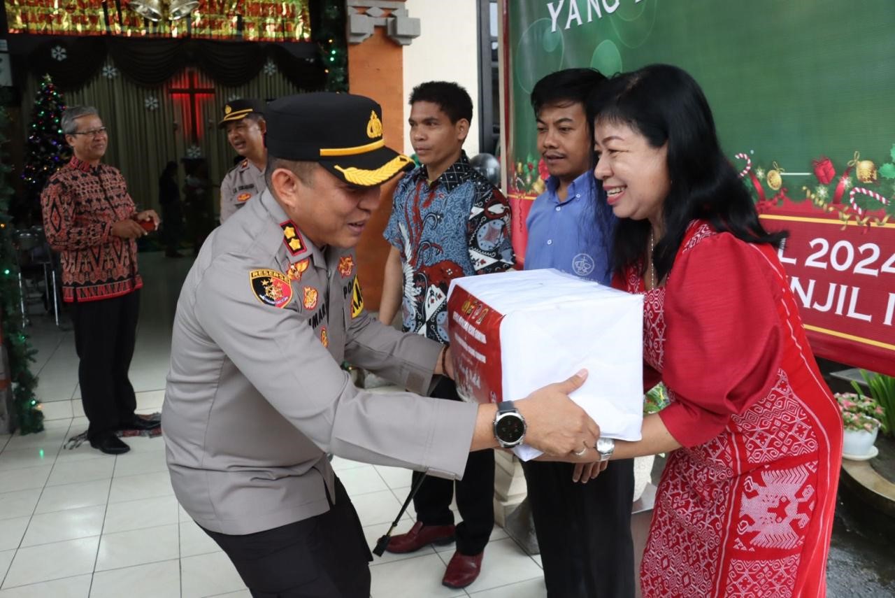 minggu kasih polres gianyar