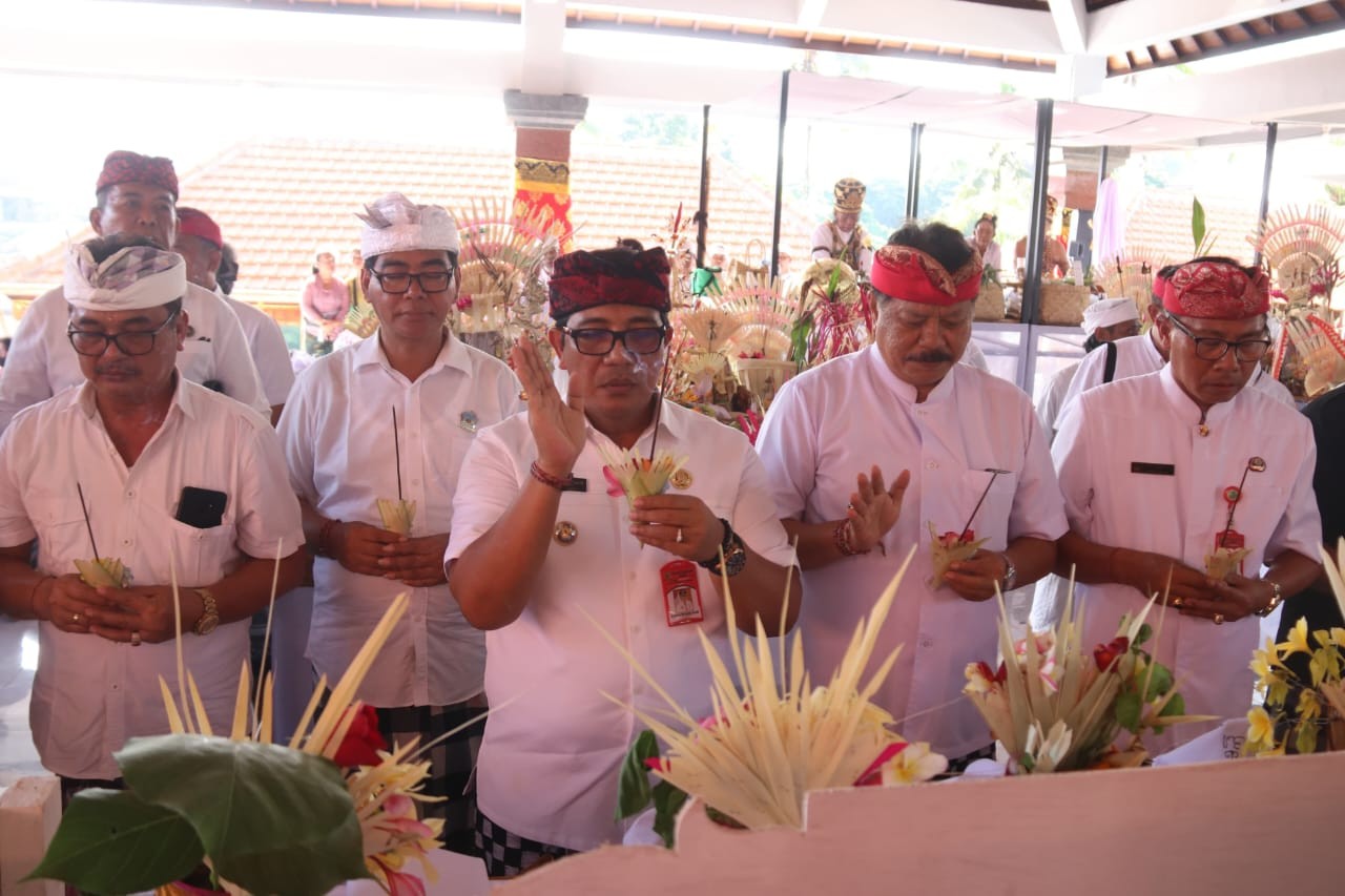 bupati sanjaya