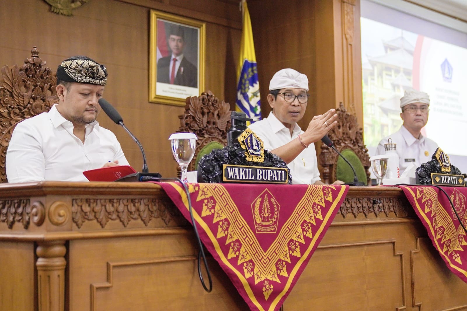 bantuan hari raya badung