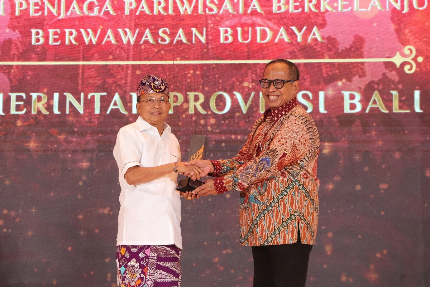 pelindung budaya bali