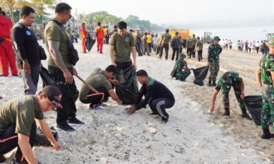 bersih pantai kedonganan