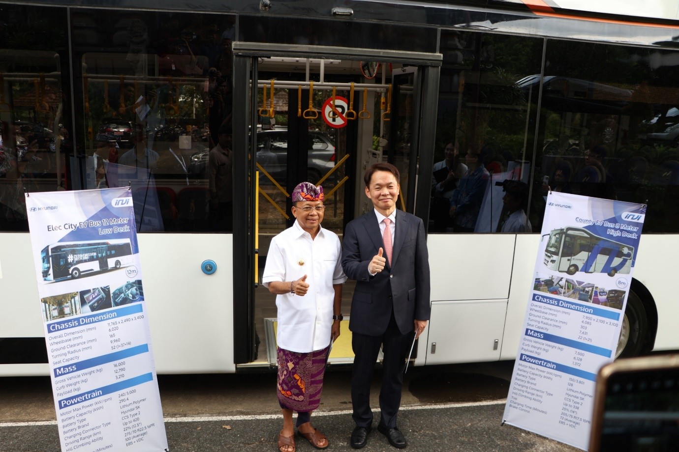 bus listrik bali