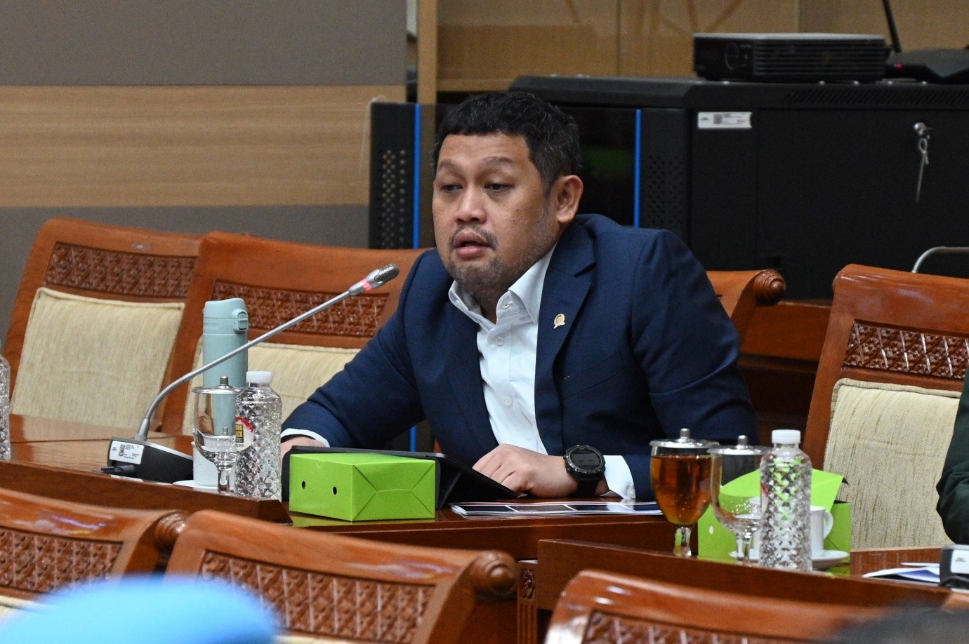 konten Fantasi Sedarah
