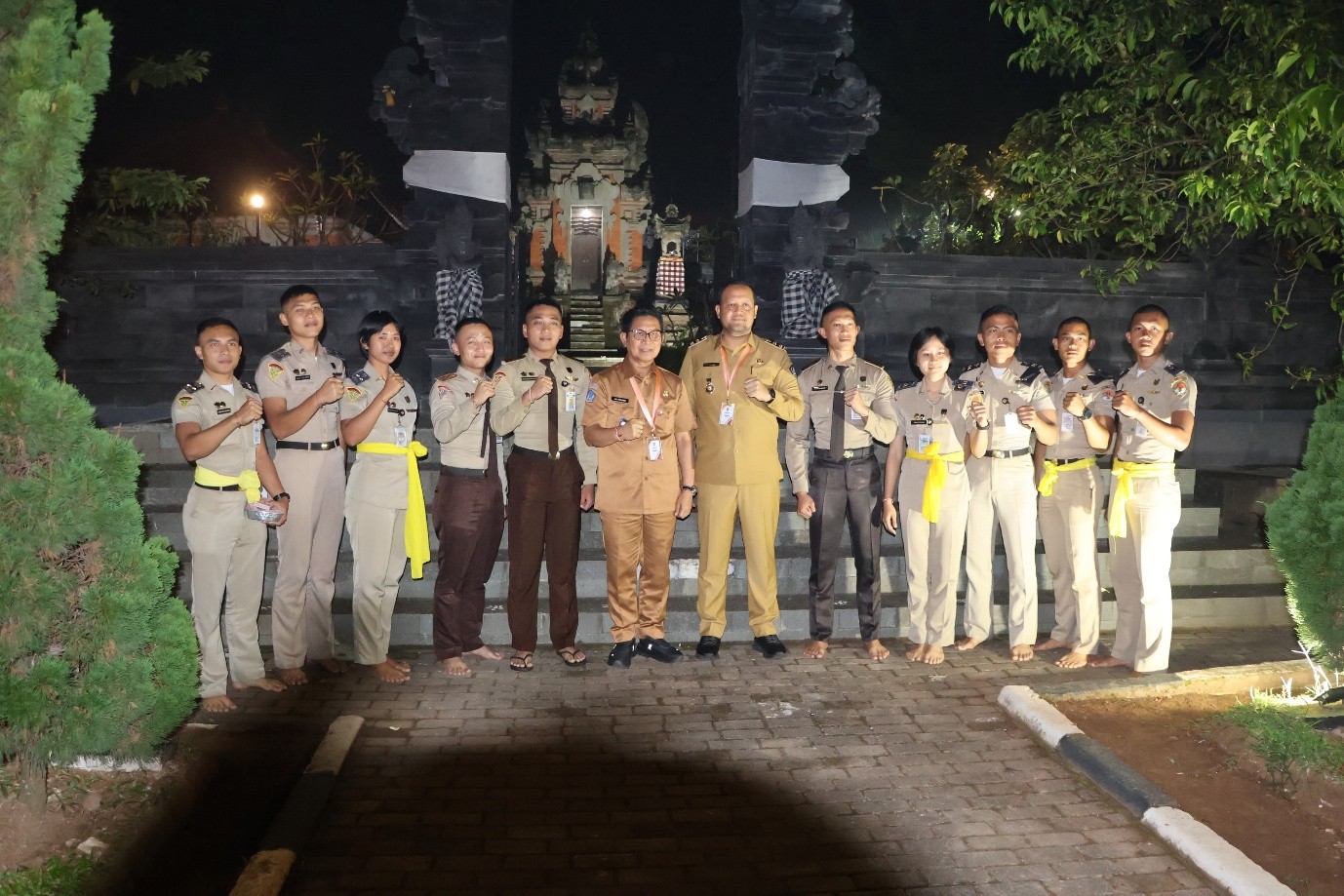 Bupati Adi Arnawa