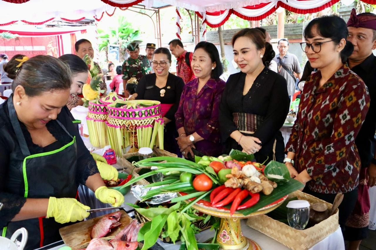 Bulan Bung Karno densel