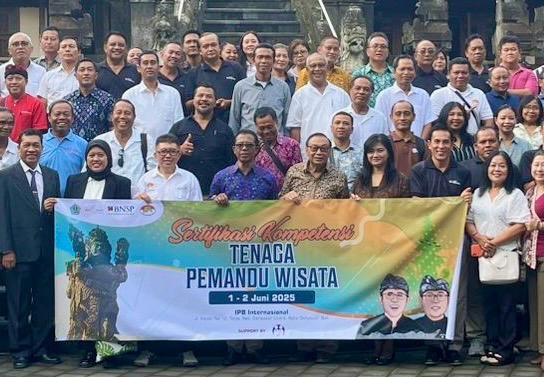 sertifikasi pemandu wisata