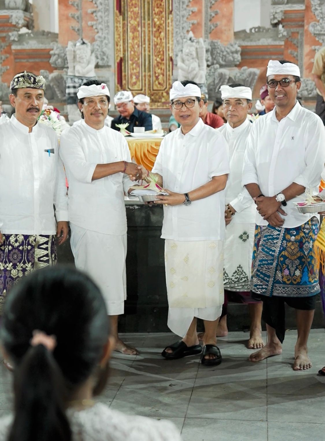 Bupati Adi Arnawa