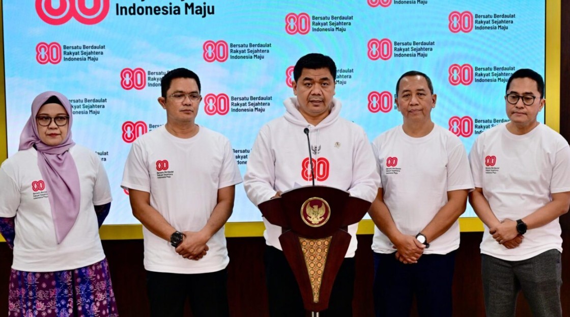 undangan hut ri