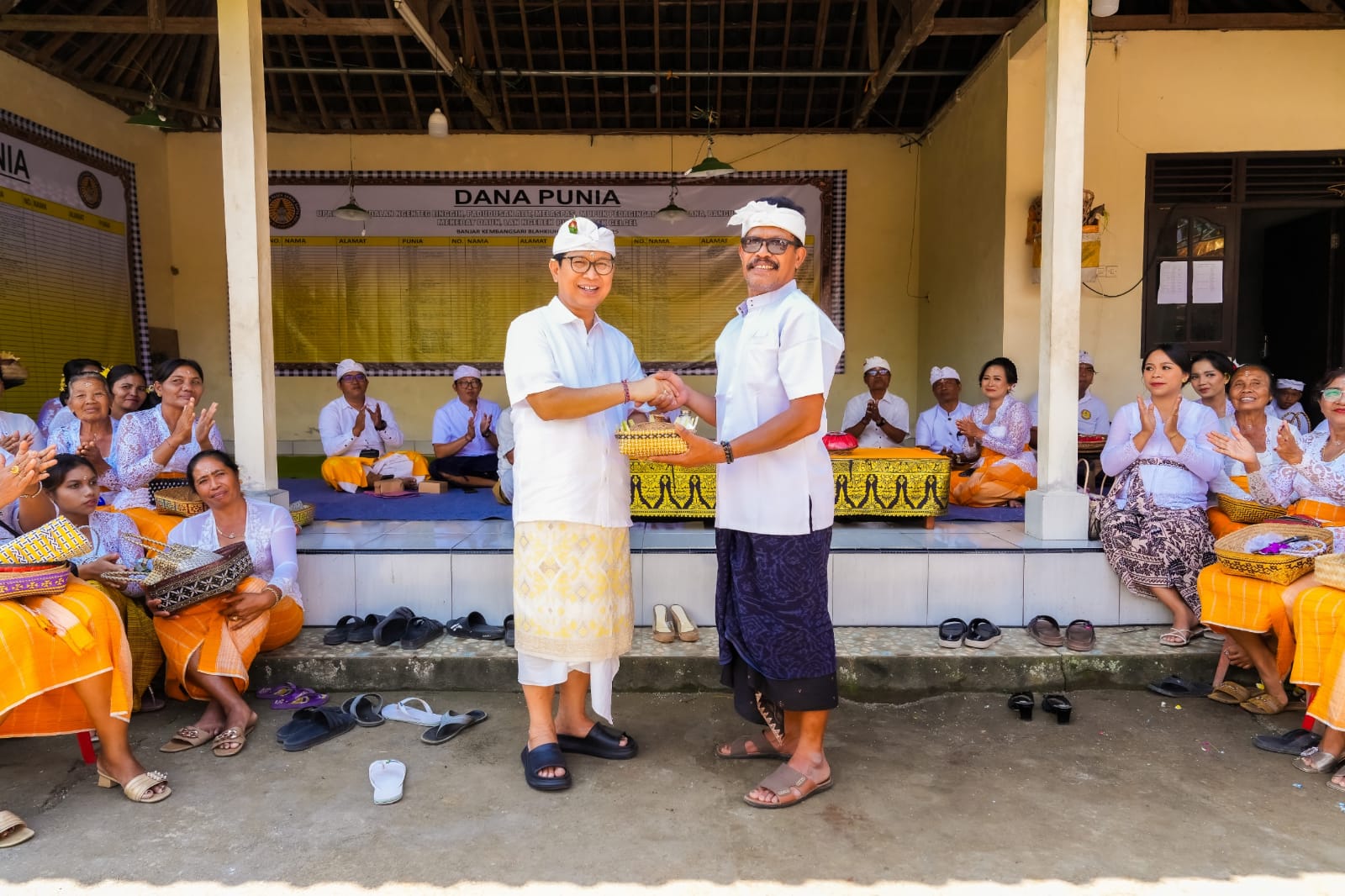 Bupati Adi Arnawa