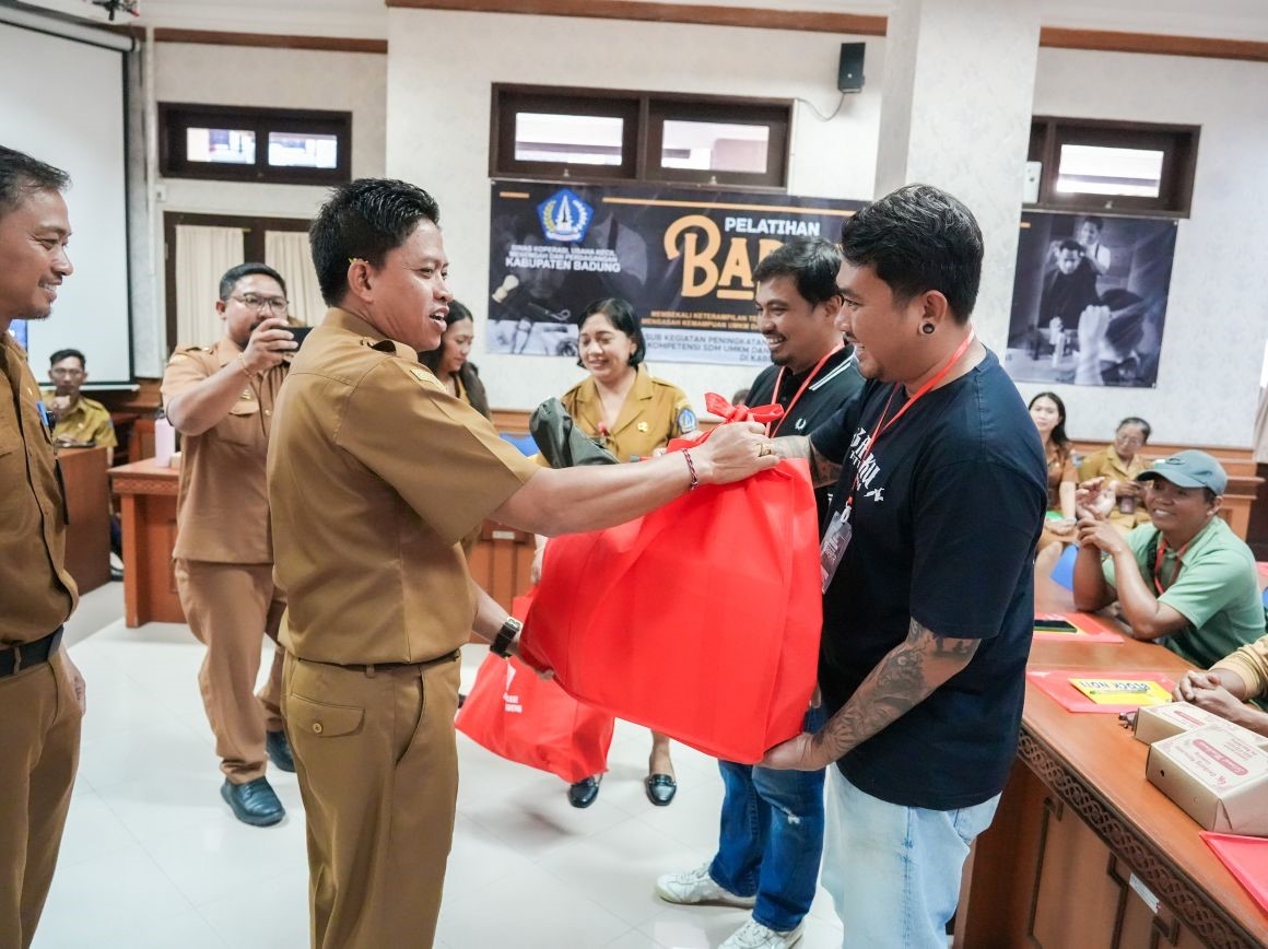 peltihan barber badung