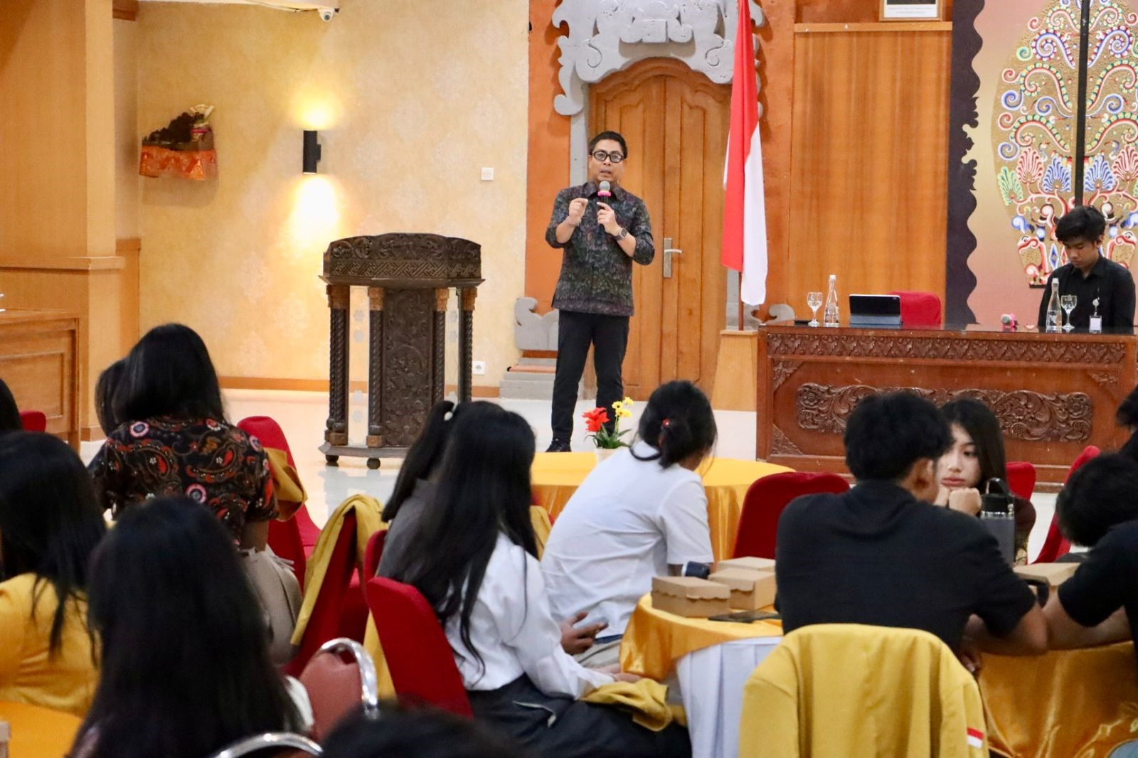 Wawali Arya Wibawa