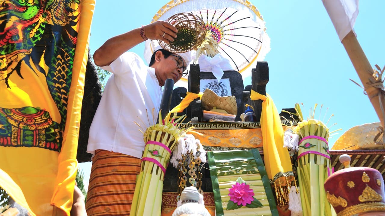 Pura Tirtha Campuhan Kuta