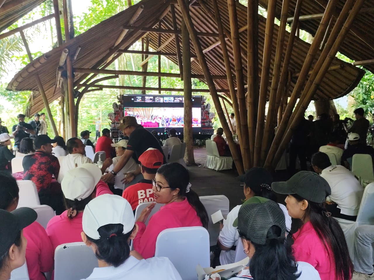 penanaman pohon