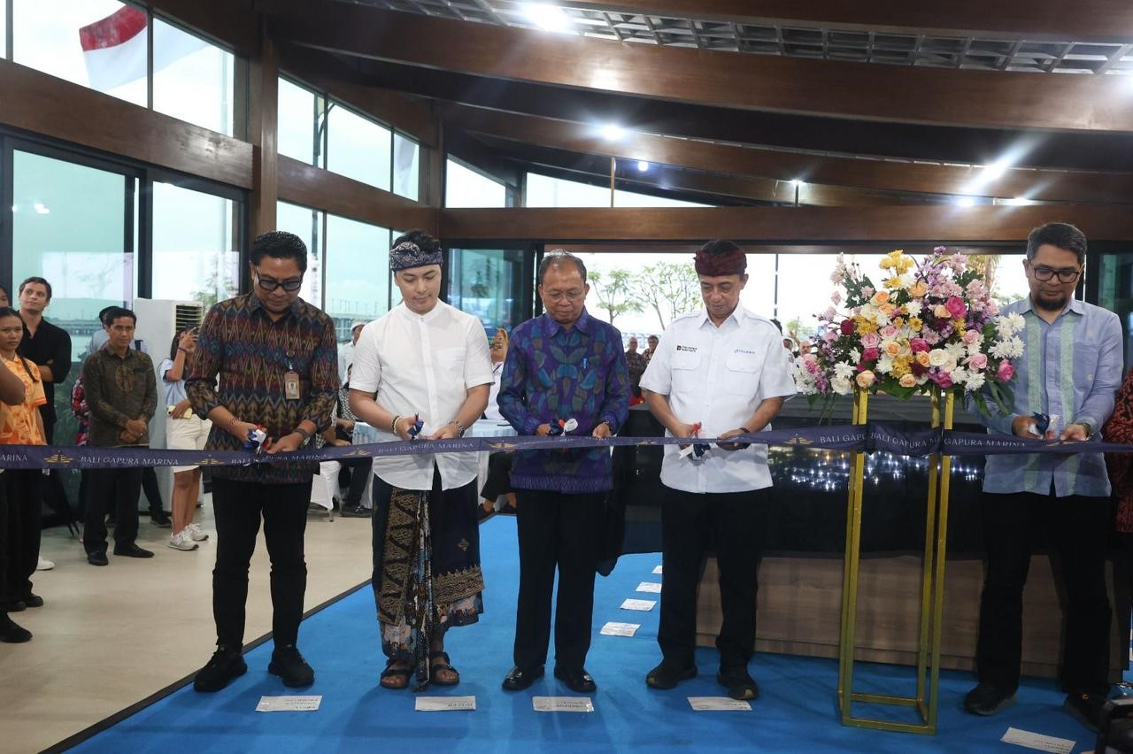 Dermaga Gapura marina
