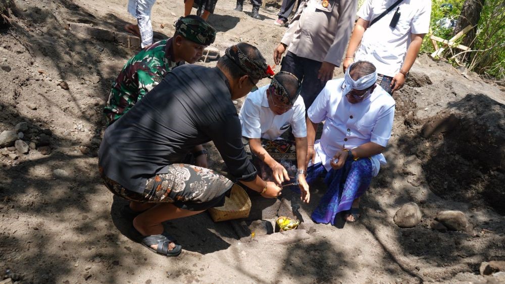 Sekolah rakyat bali