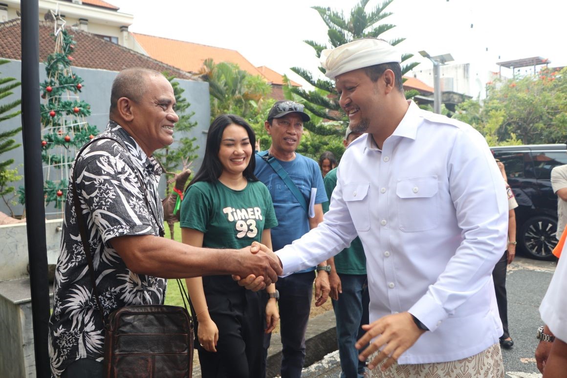 persiapan natal di badung