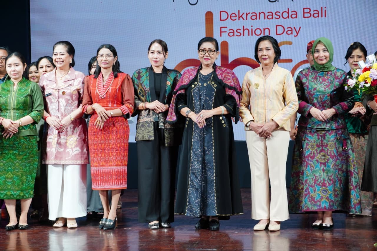 tenun bali