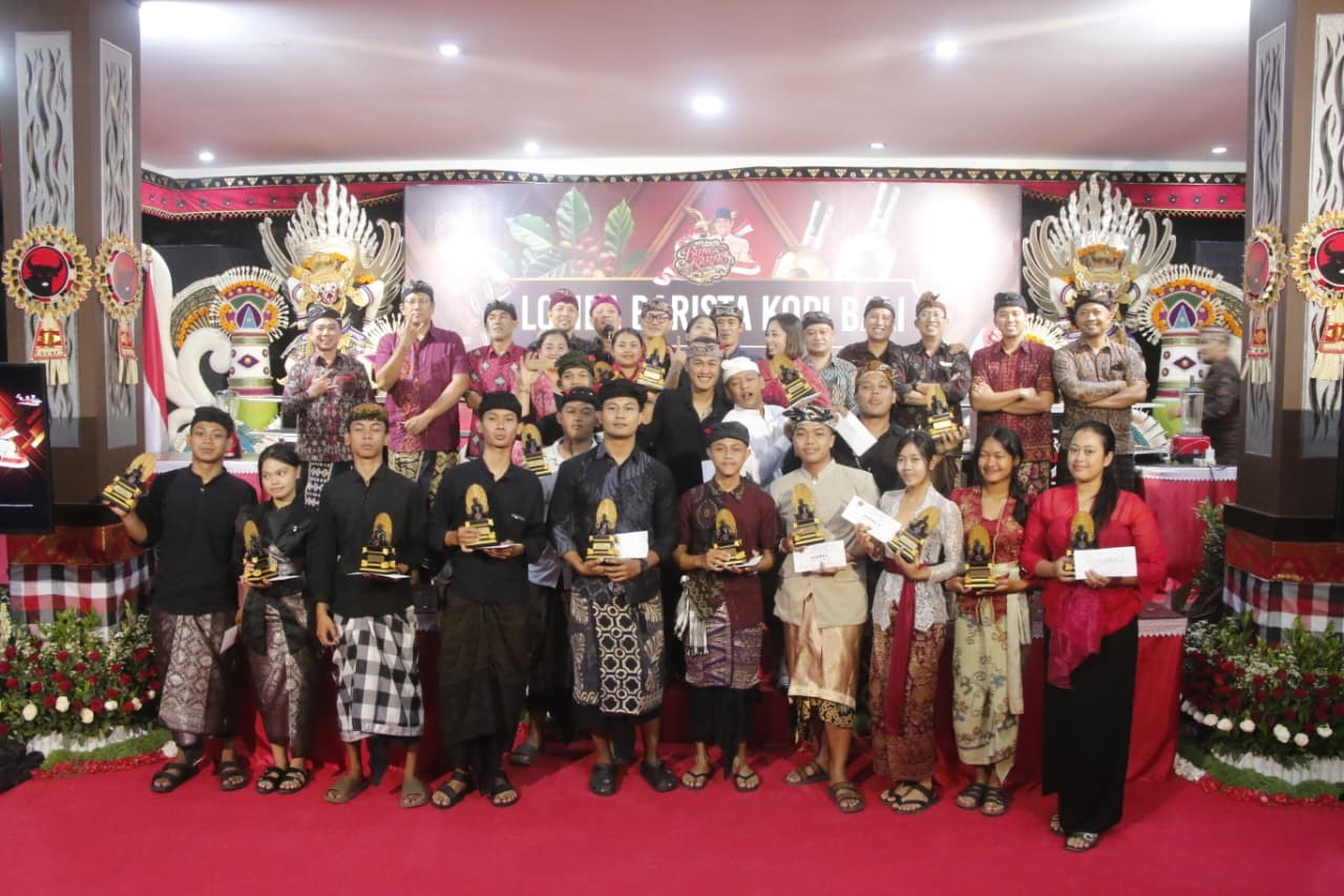mixologi arak bali