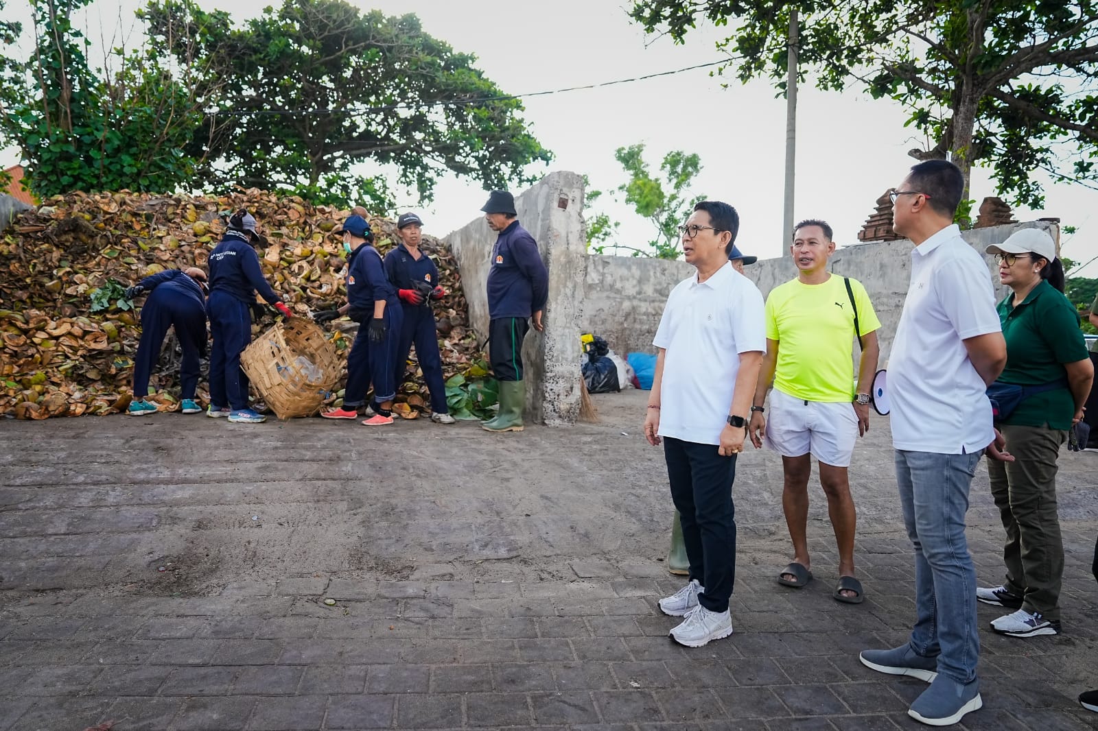 Bupati Adi Arnawa lakukan pengawasan dan Penegakan Hukum Lingkungan terhadap sektor Horeka, sasar di Legian