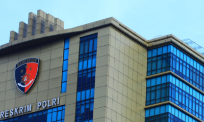 whip pink