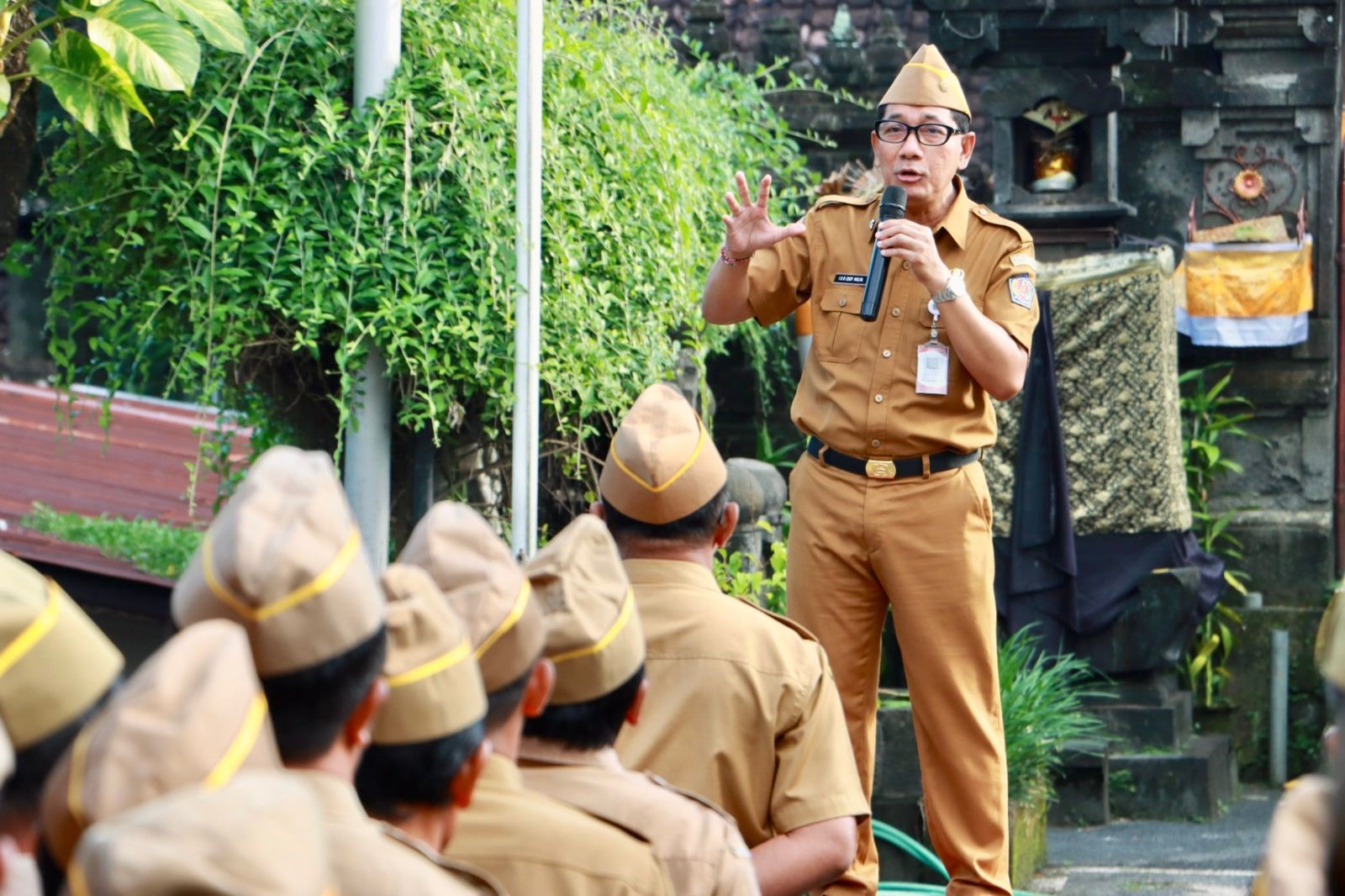 sekda eddy mulya