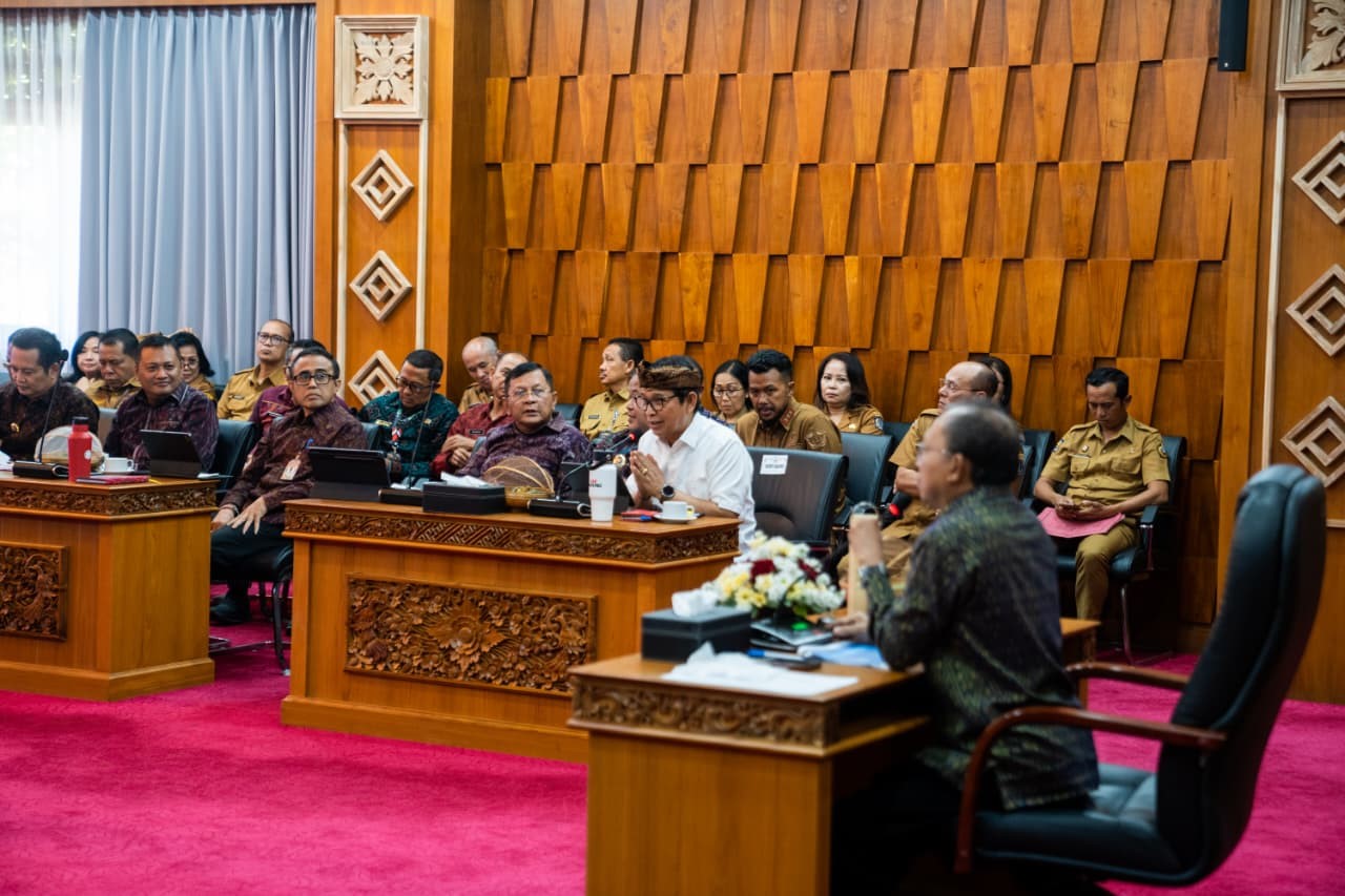 capaian pembangunan badung