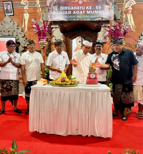 Bupati Adi Arnawa