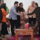 Gubernur Bali Wayan Koster bertemu Kepala BPJS Ketenagakerjaan Kanwil Bali, Nusa Tenggara dan Papua I Nyoman Suarja di Jayasabha, Denpasar