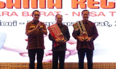 Gubernur Bali Wayan Koster bersama Gubernur NTB Lalu Muhamad Iqbal dan Gubernur NTT Melkiades Laka Lena dalam pertemuan kerja sama regional