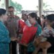 Tim Penggerak PKK Provinsi Bali menggelar Aksi Sosial Bergerak dan Berbagi di tiga desa di Kabupaten Tabanan, Jumat (17/7)