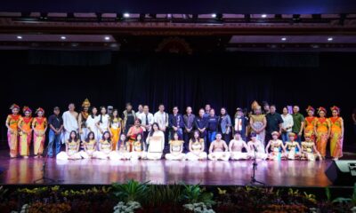 Ketua TP PKK Provinsi Bali Ny. Putri Koster menghadiri pergelaran puisi-musik Sura-Atma dalam rangkaian FSBJ VIII 2026