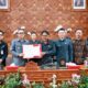 Walikota Denpasar Jaya Negara dan Wawali Arya Wibawa menghadiri Rapat Paripurna DPRD Kota Denpasar yang menyetujui Ranperda KUA-PPAS TA 2027 di Gedung DPRD Kota Denpasar.