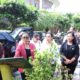 Ketua TP Posyandu Kota Denpasar Ny. Sagung Antari Jaya Negara didampingi Sekretaris I Ny. Ayu Kristi Arya Wibawa memberikan pembinaan telajakan di Kota Denpasar.