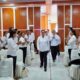Ketua TP Posyandu Provinsi Bali Ny. Putri Koster membuka Bimtek Bina Posyandu Angkatan IX di Bapelkesmas Dinas Kesehatan Provinsi Bali, Denpasar.