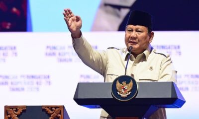 Presiden Prabowo Subianto menyampaikan pidato pada Peringatan Hari Koperasi ke-79 Tahun 2026 di Indonesia Arena, Jakarta.