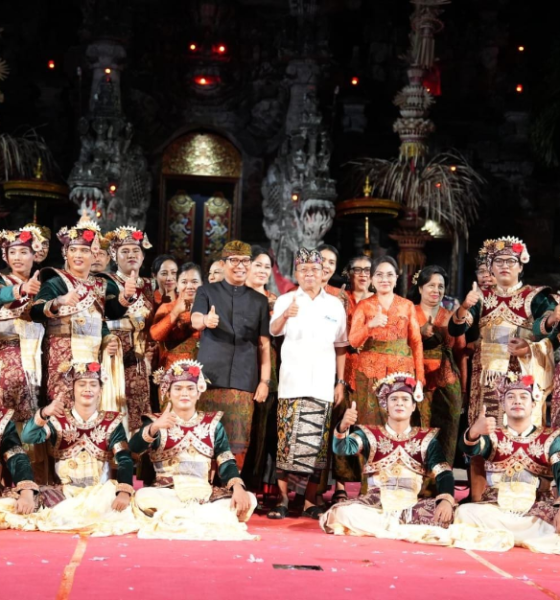 bupati adi arnawa