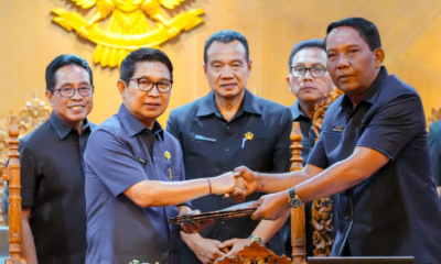 bupati adi arnawa